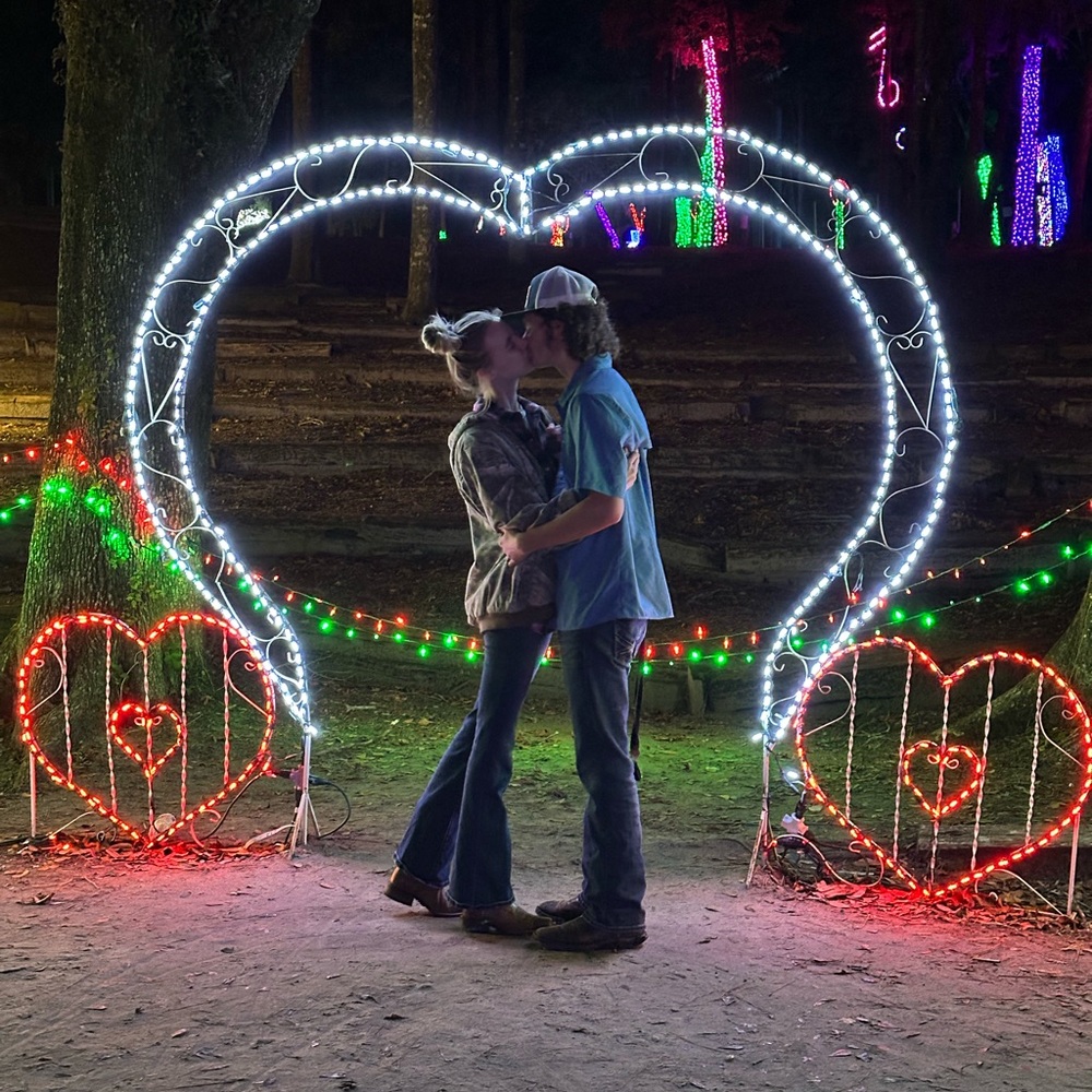 Meet your Posher, Caitlynn